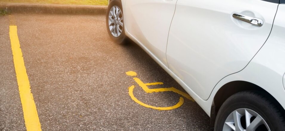 Новые правила парковки автомобилей на инвалидных местах с 1 июля 2020 года